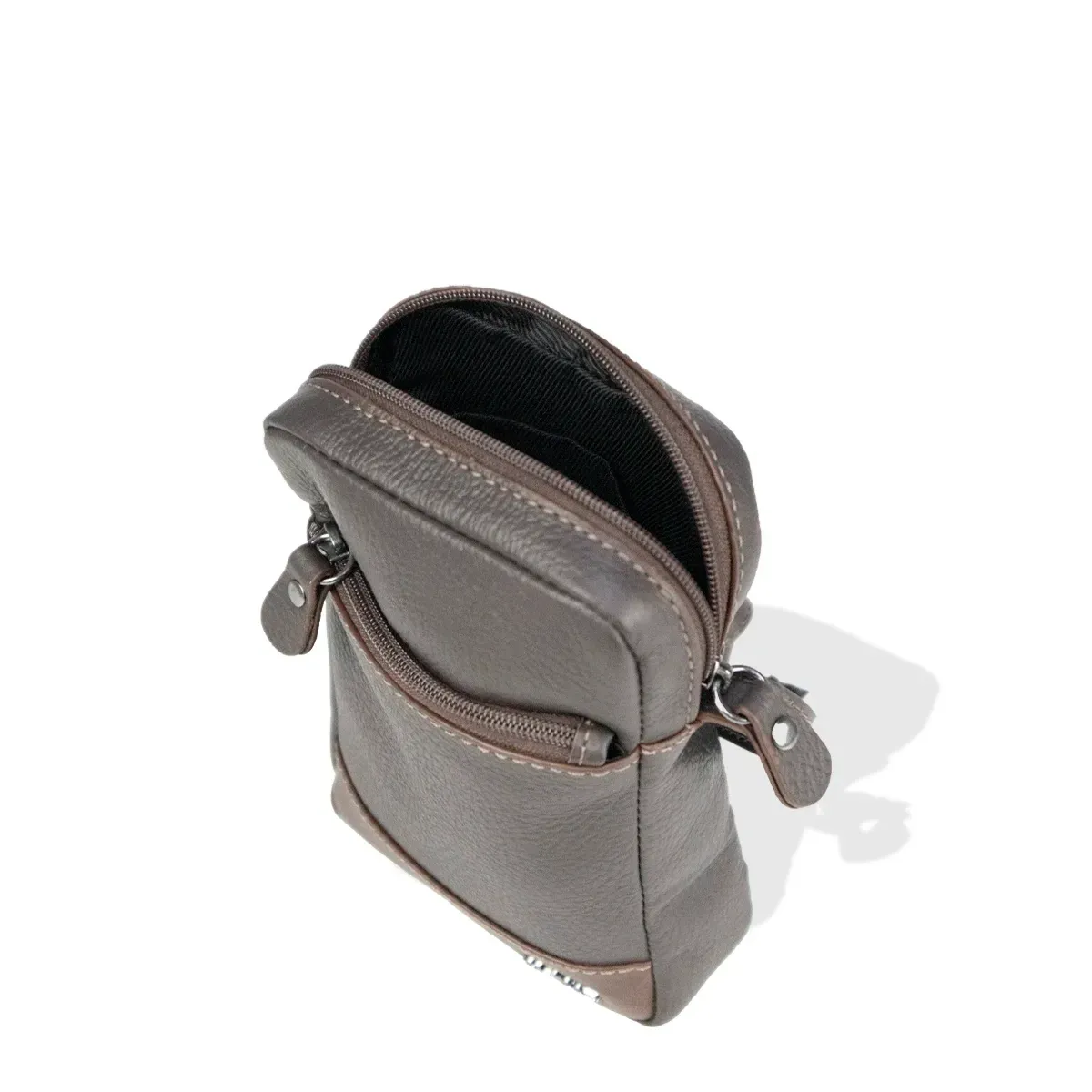 kit-masculino-com-bolsa-transversal-e-carteira-casual-em-couro-marrom